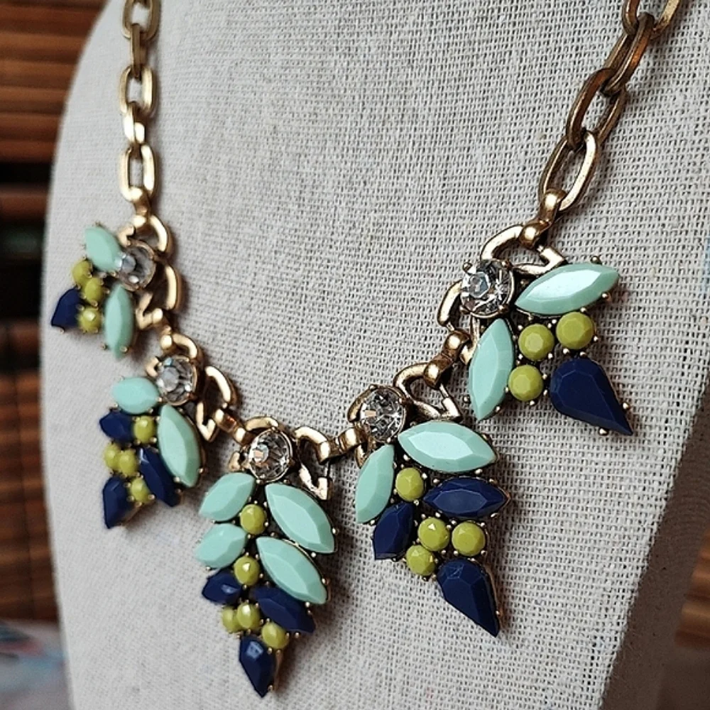 J. Crew Brass Tone Clear Navy Mint Pistachio Stones Statement Necklace Vintage